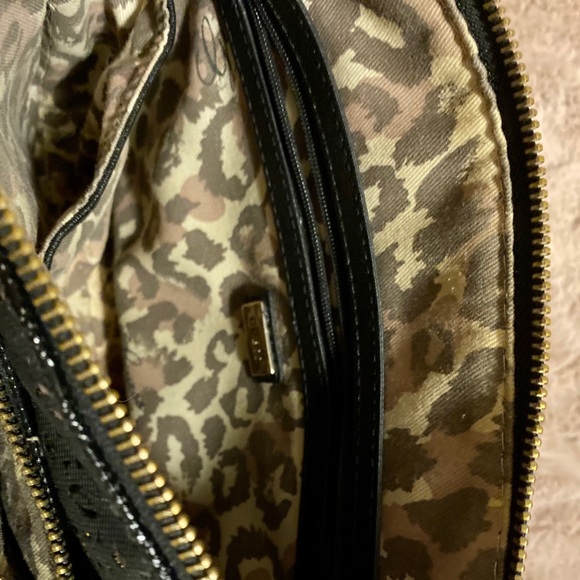 GUESS Crossbody - Picture 6 of 6